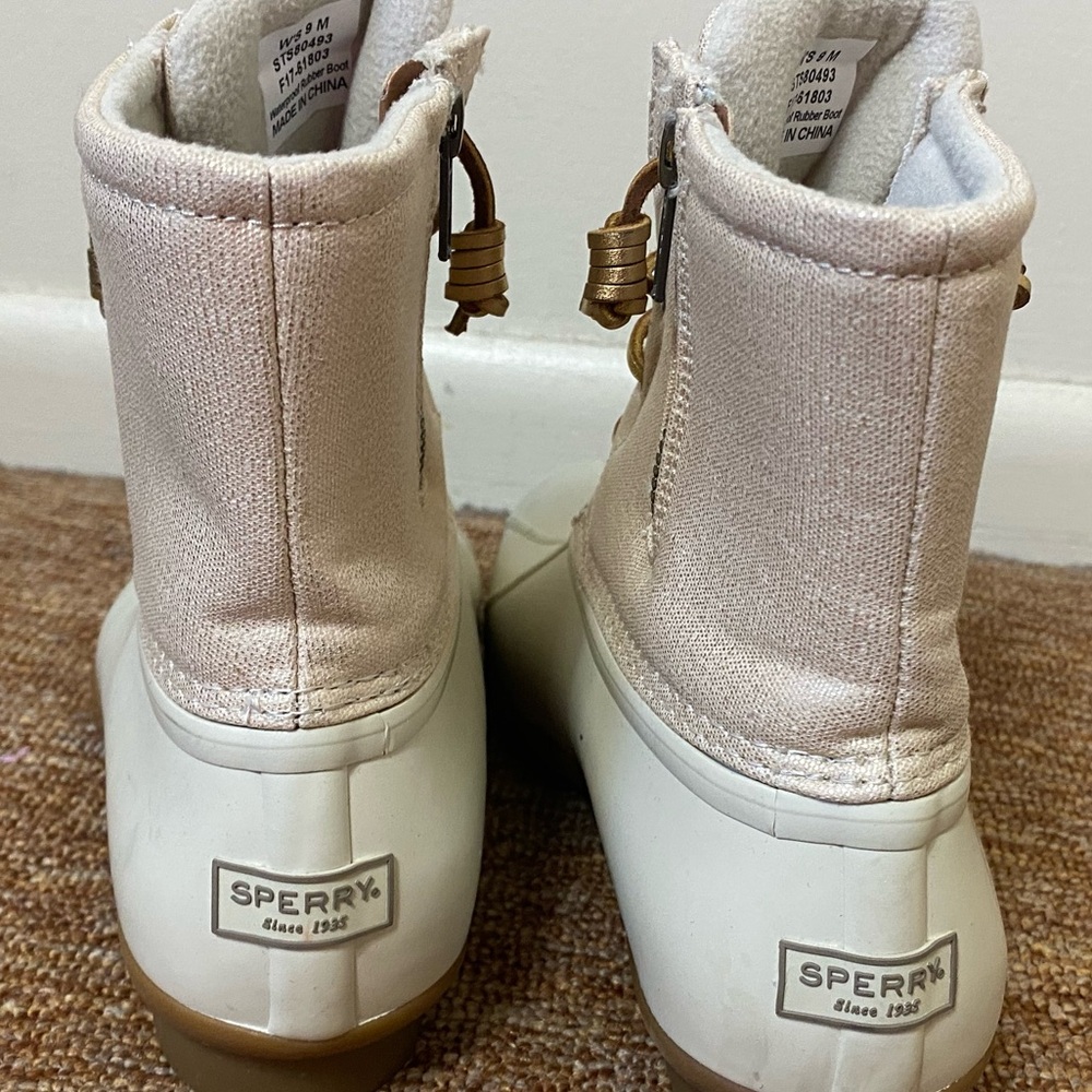 Sperry Women's Beige and Gold Top Sider Canvas Rain Boots. Size 9 - Picture 7 of 9